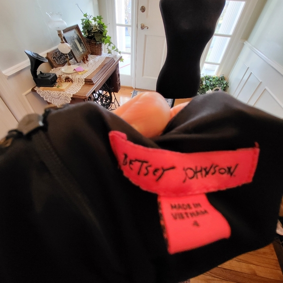 Betsy Johnson Paisley Black and Brown  Faux Wrap Dress sz 4 Boho Festival NWOT - Picture 7 of 7